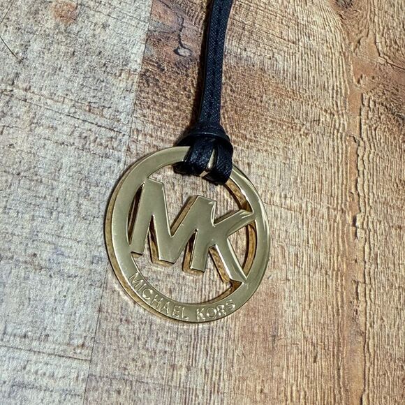 Black saffiano leather replacement Strap with Gold MK bag Charm - Picture 11 of 13